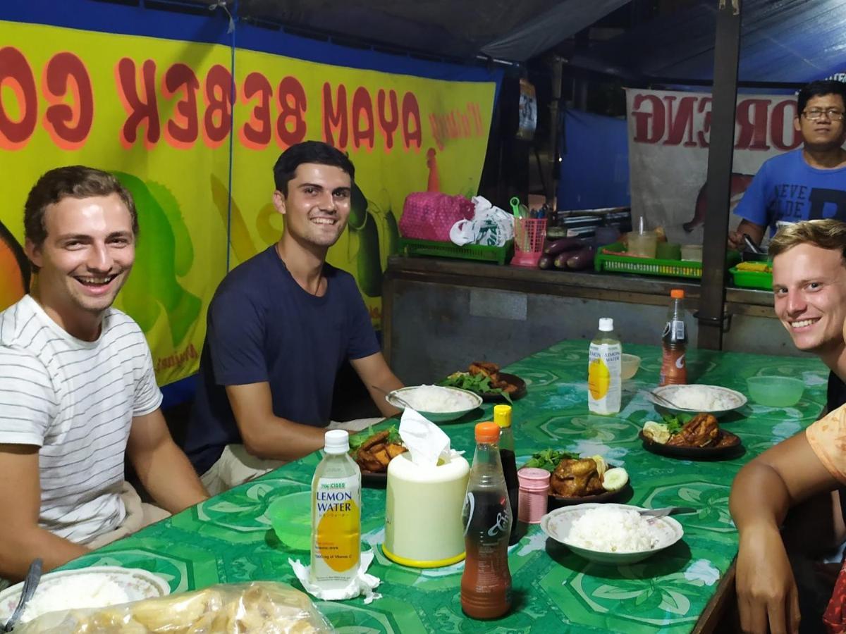 Griya Backpacker Pak Yon Malang Exterior foto