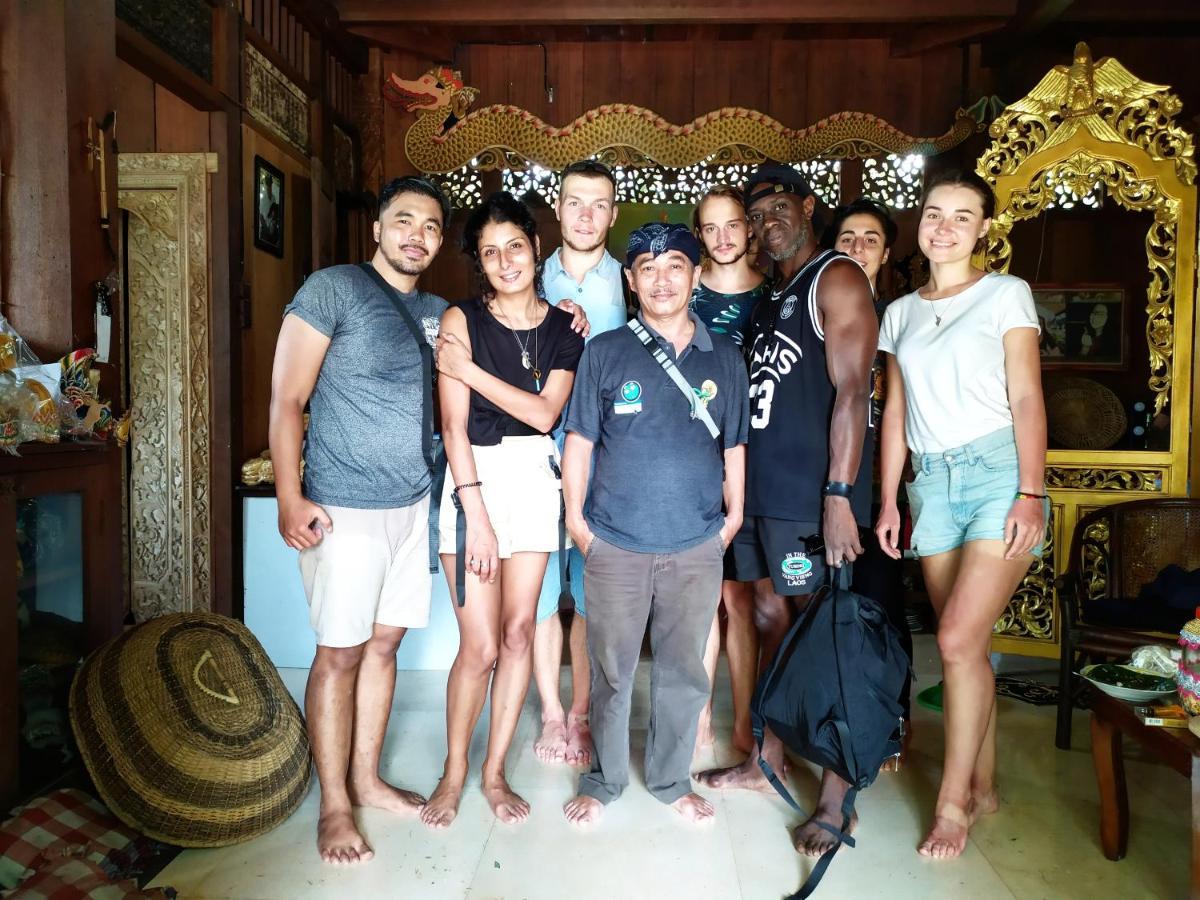 Griya Backpacker Pak Yon Malang Exterior foto
