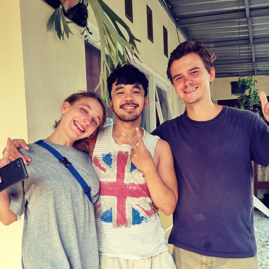 Griya Backpacker Pak Yon Malang Exterior foto