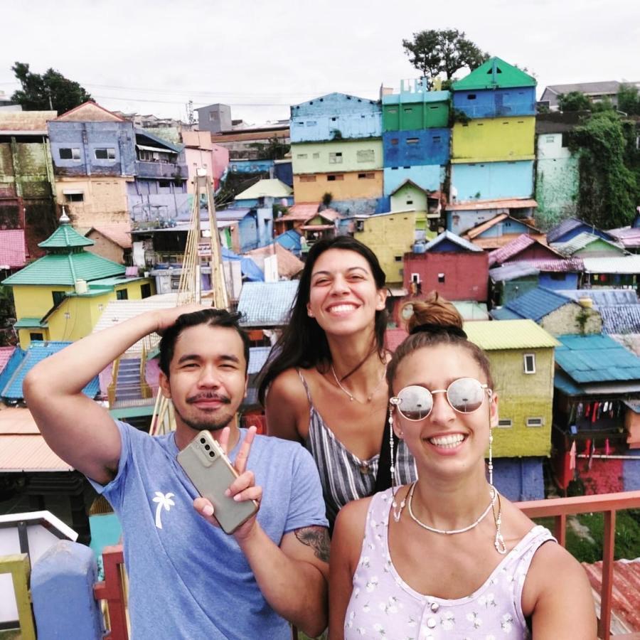 Griya Backpacker Pak Yon Malang Exterior foto